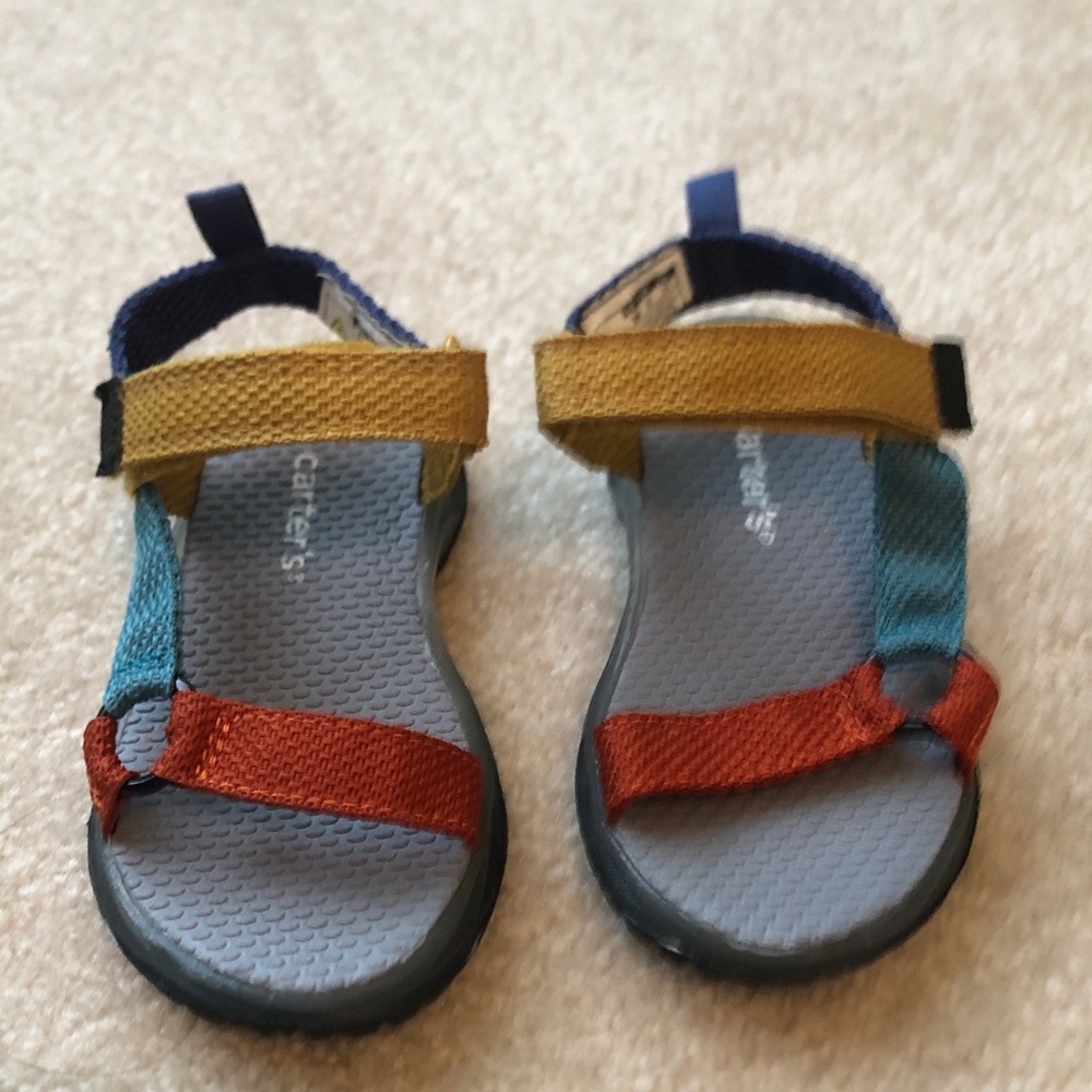 Carters size 6 sandals